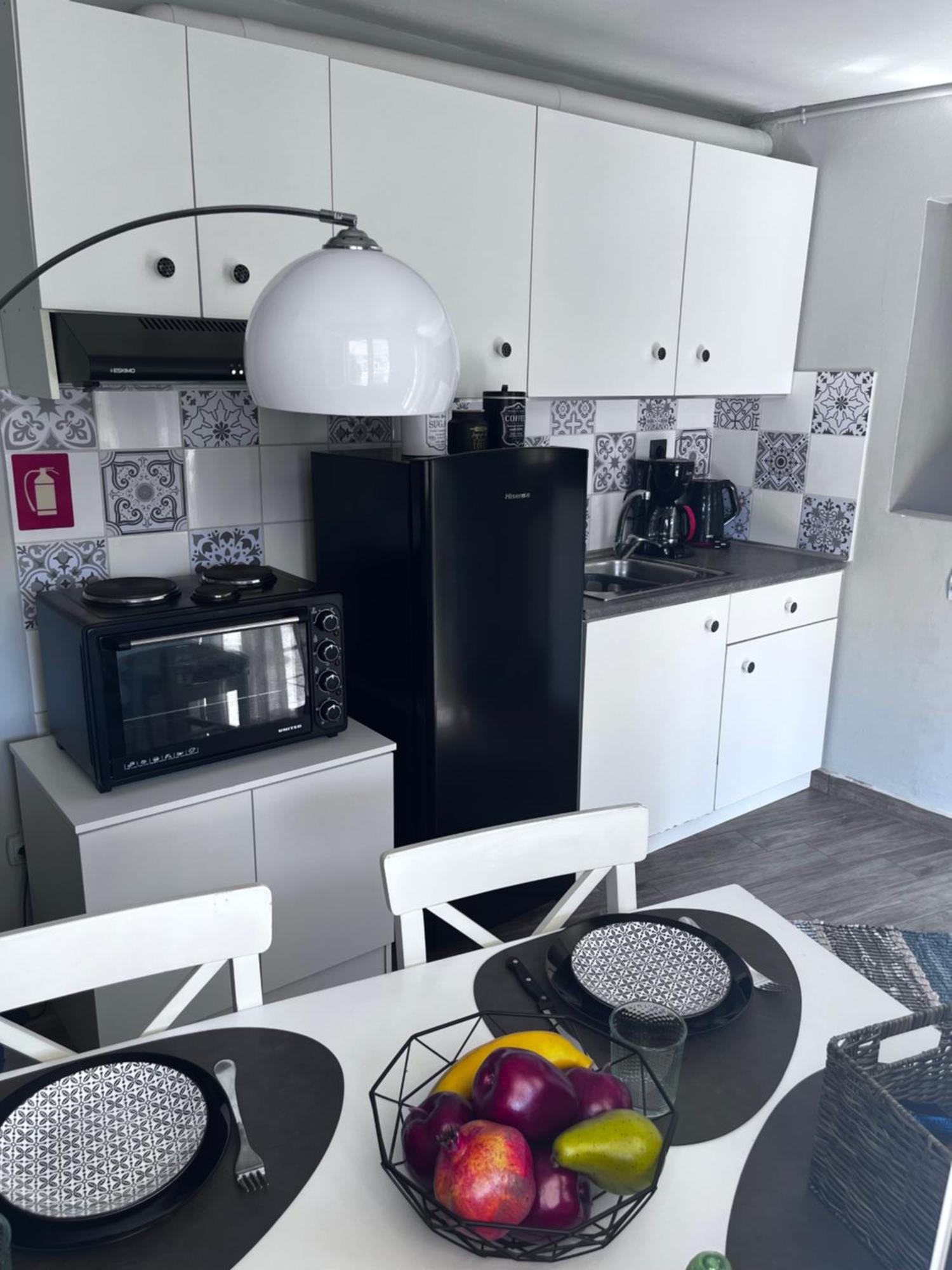 Cozy Studio Apartment In The Heart Of Athens Ngoại thất bức ảnh